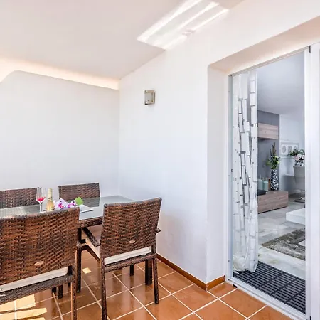 Apartment I02 El Alarife -